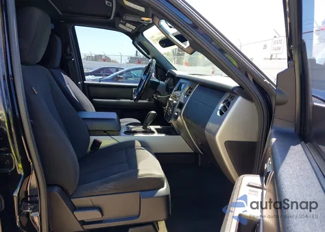 2016 Ford Expedition Xlt z USA, uszkodzony, nr VIN 1FMJU1HT9GEF56264